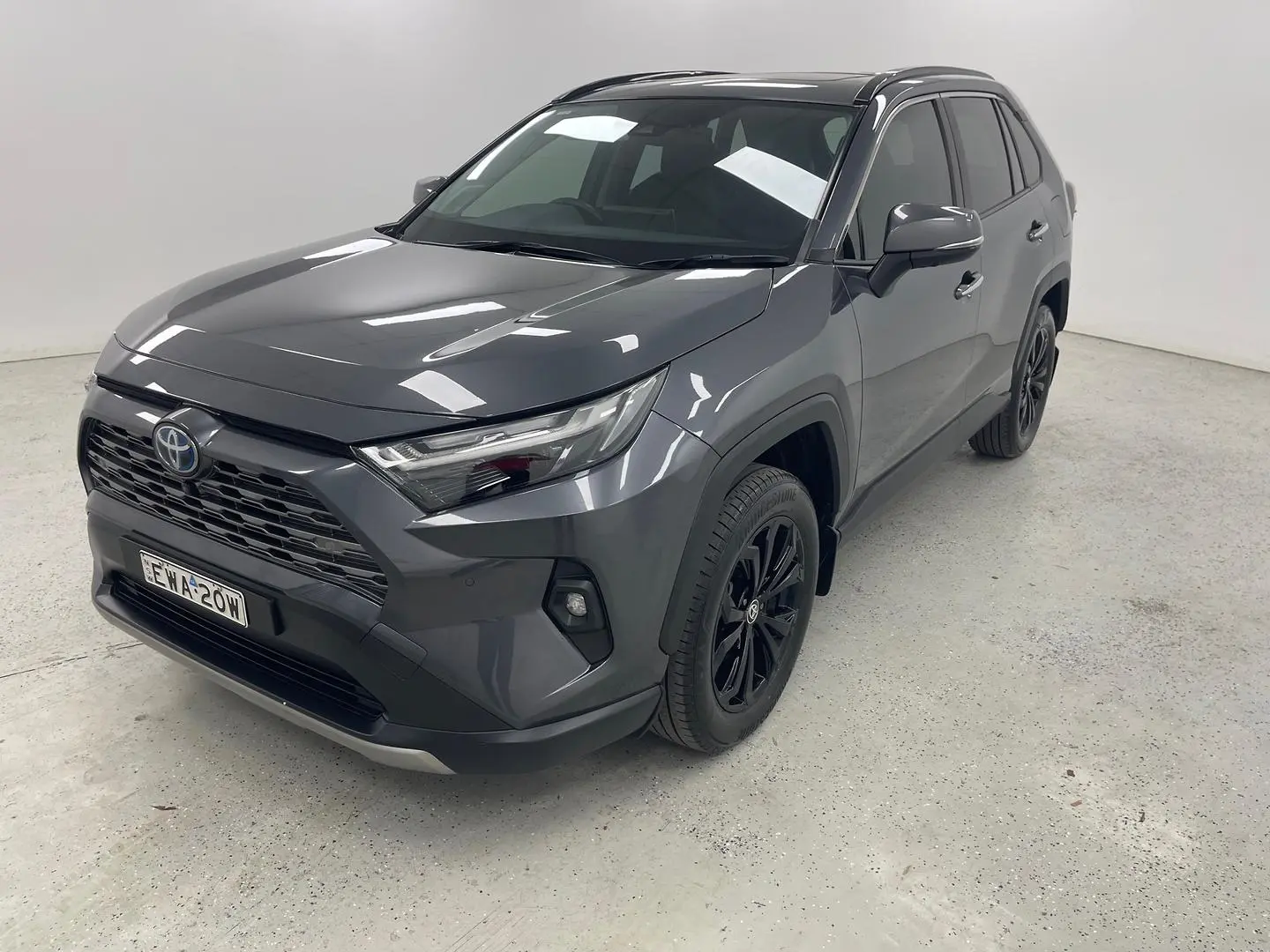 2022 Toyota RAV4 Gallery Image 7