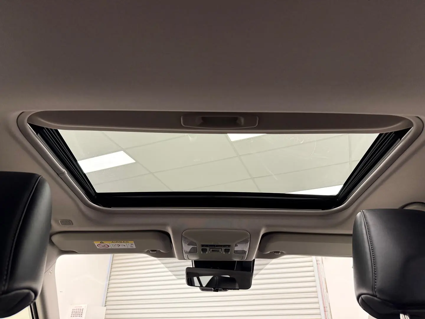 2023 Toyota RAV4 Gallery Image 26