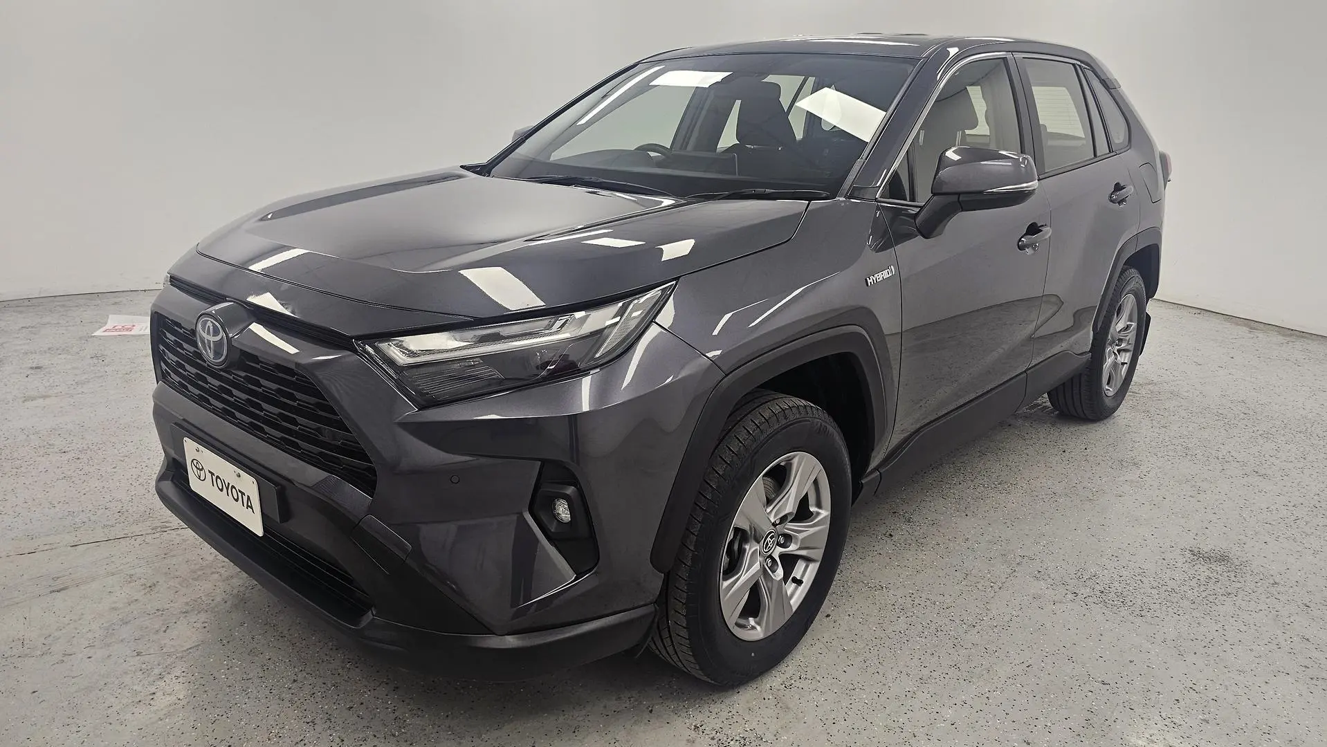 2022 Toyota RAV4 Gallery Image 7