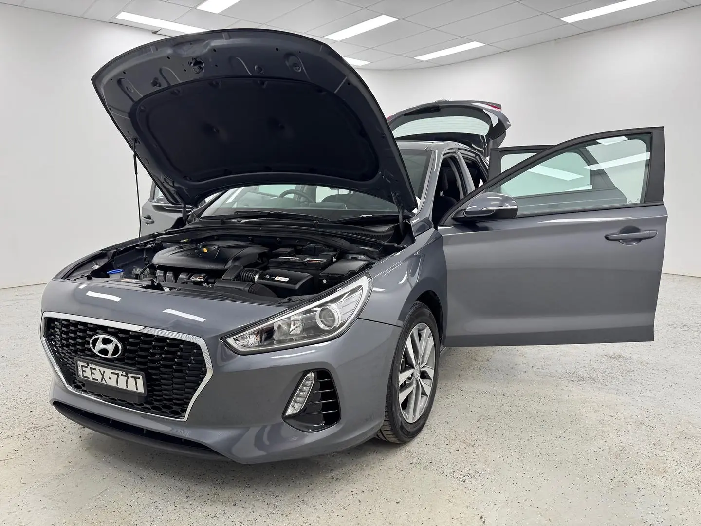 2019 Hyundai i30 Gallery Image 13