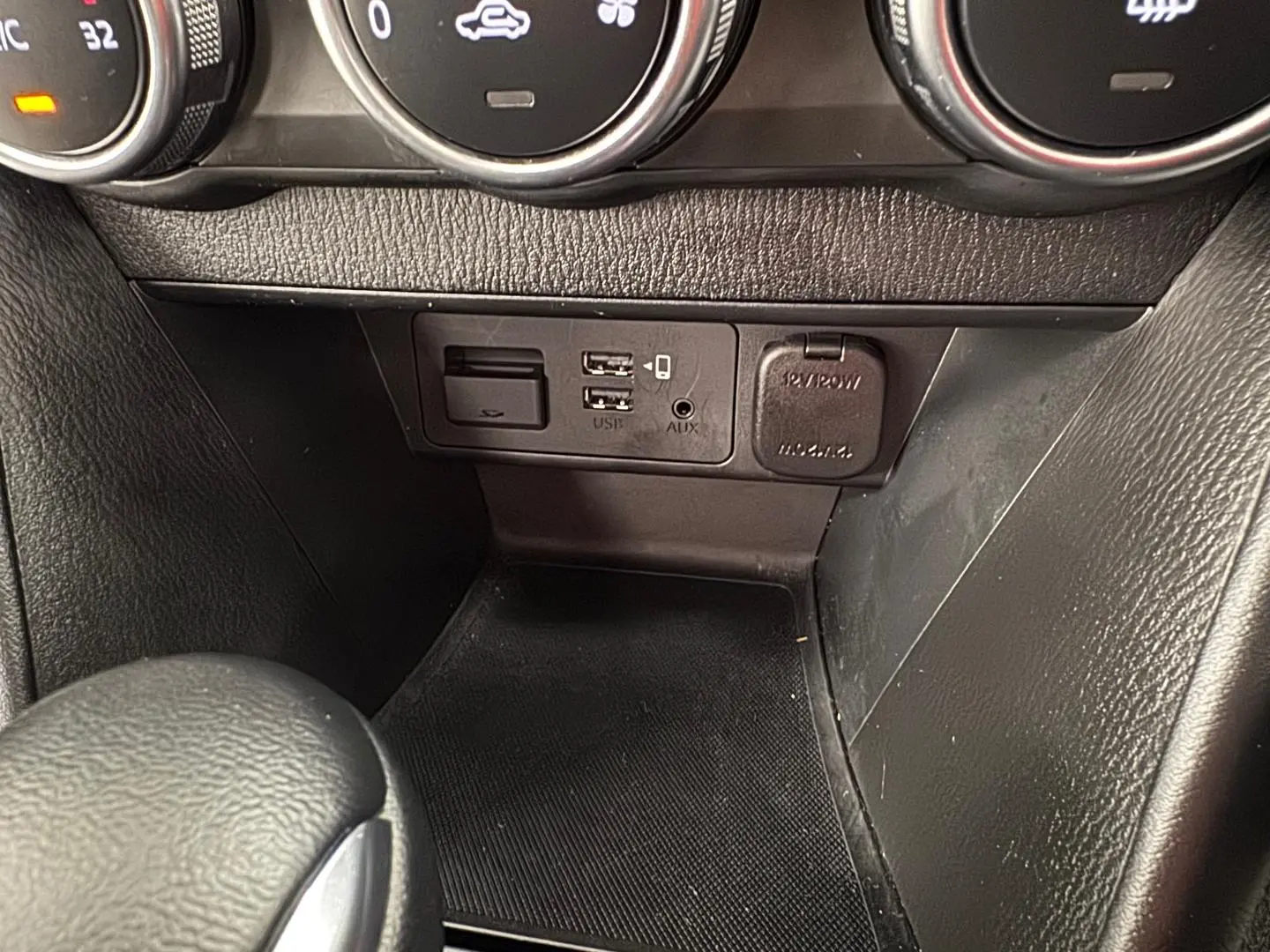 2024 Mazda CX-3 Gallery Image 26