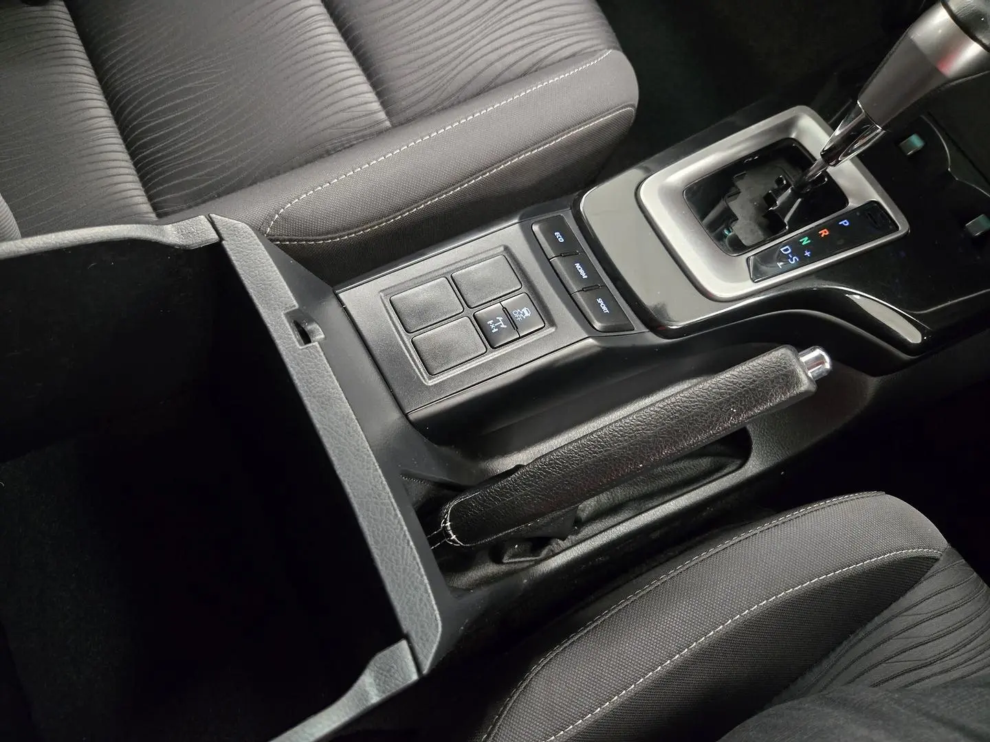 2023 Toyota Fortuner Gallery Image 29