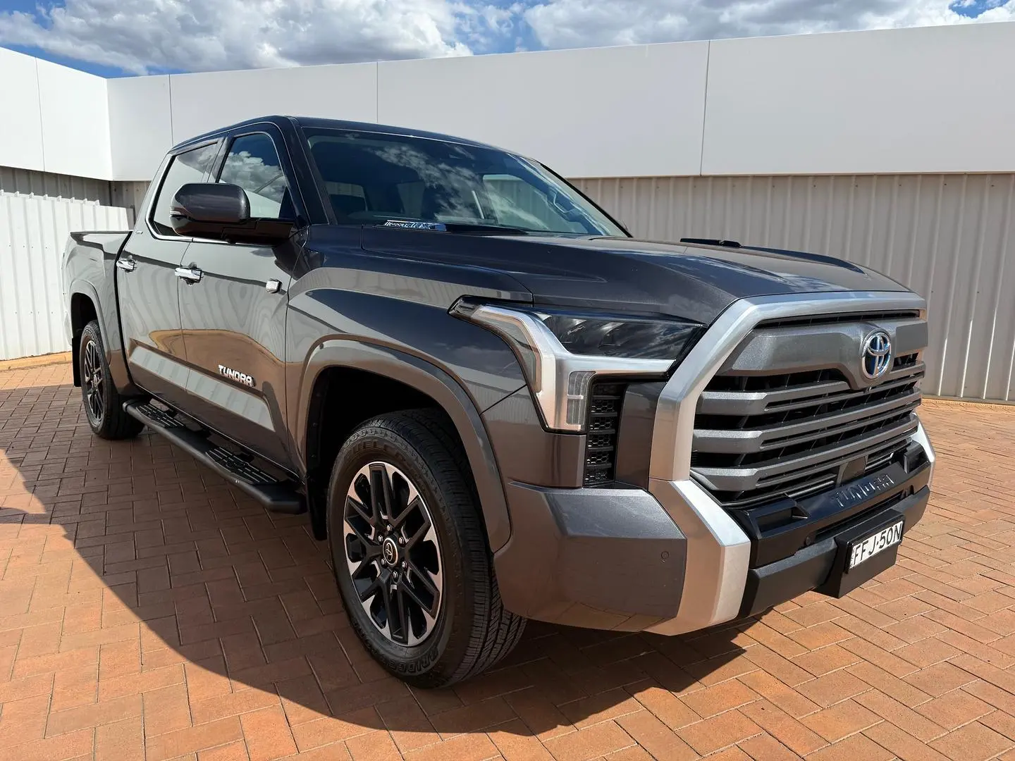 2024 Toyota Tundra Gallery Image 1