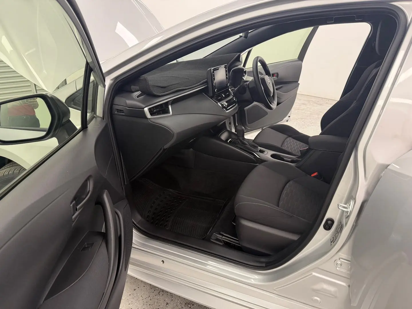 2021 Toyota Corolla Gallery Image 10