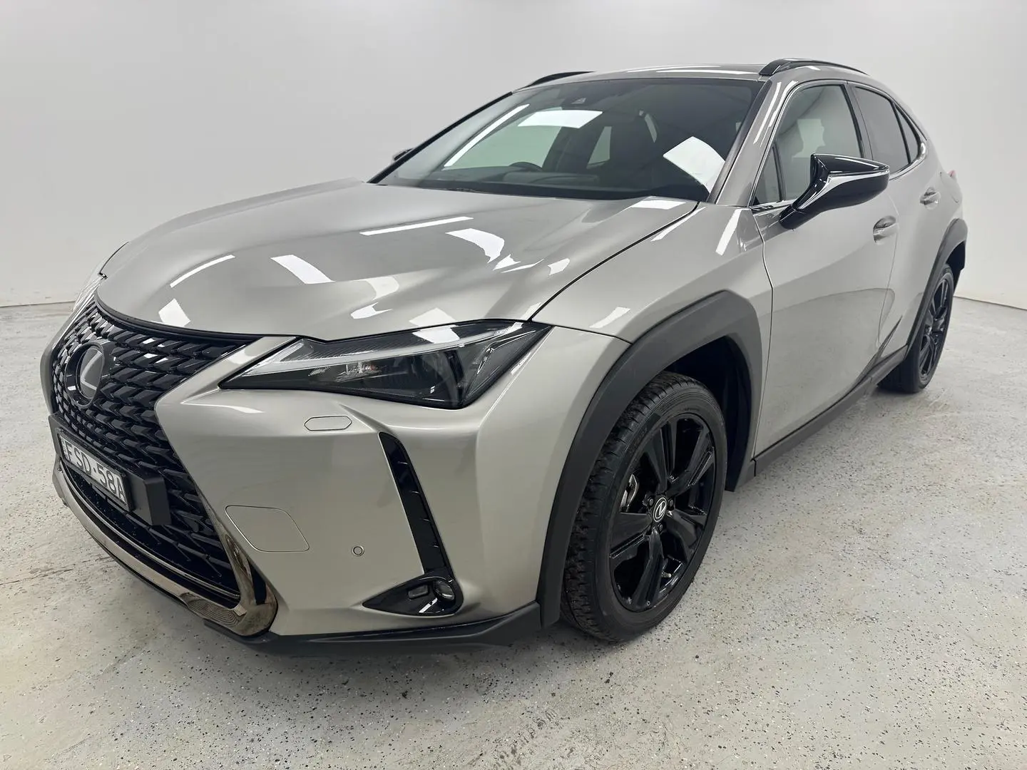 2021 Lexus UX Gallery Image 6