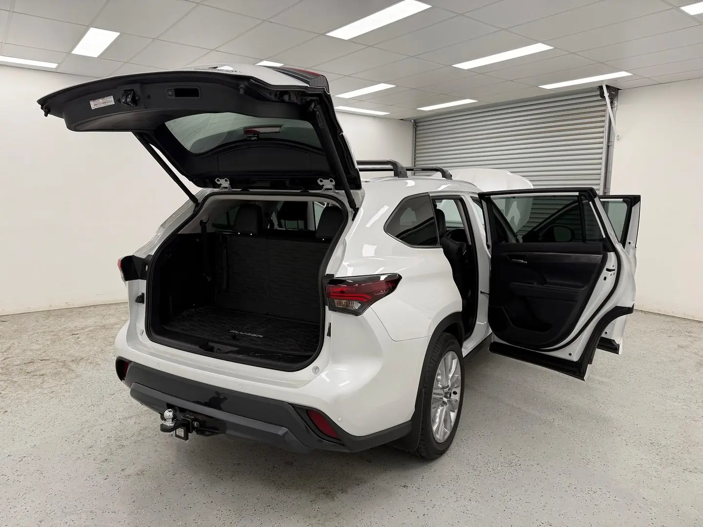 2025 Toyota Kluger Gallery Image 17