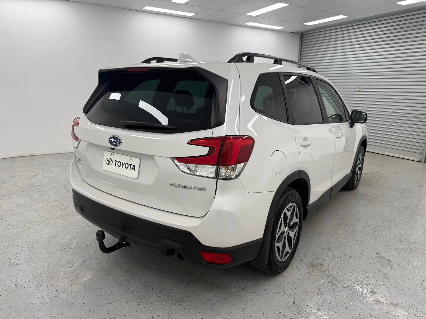 2023 Subaru Forester Gallery Image 3