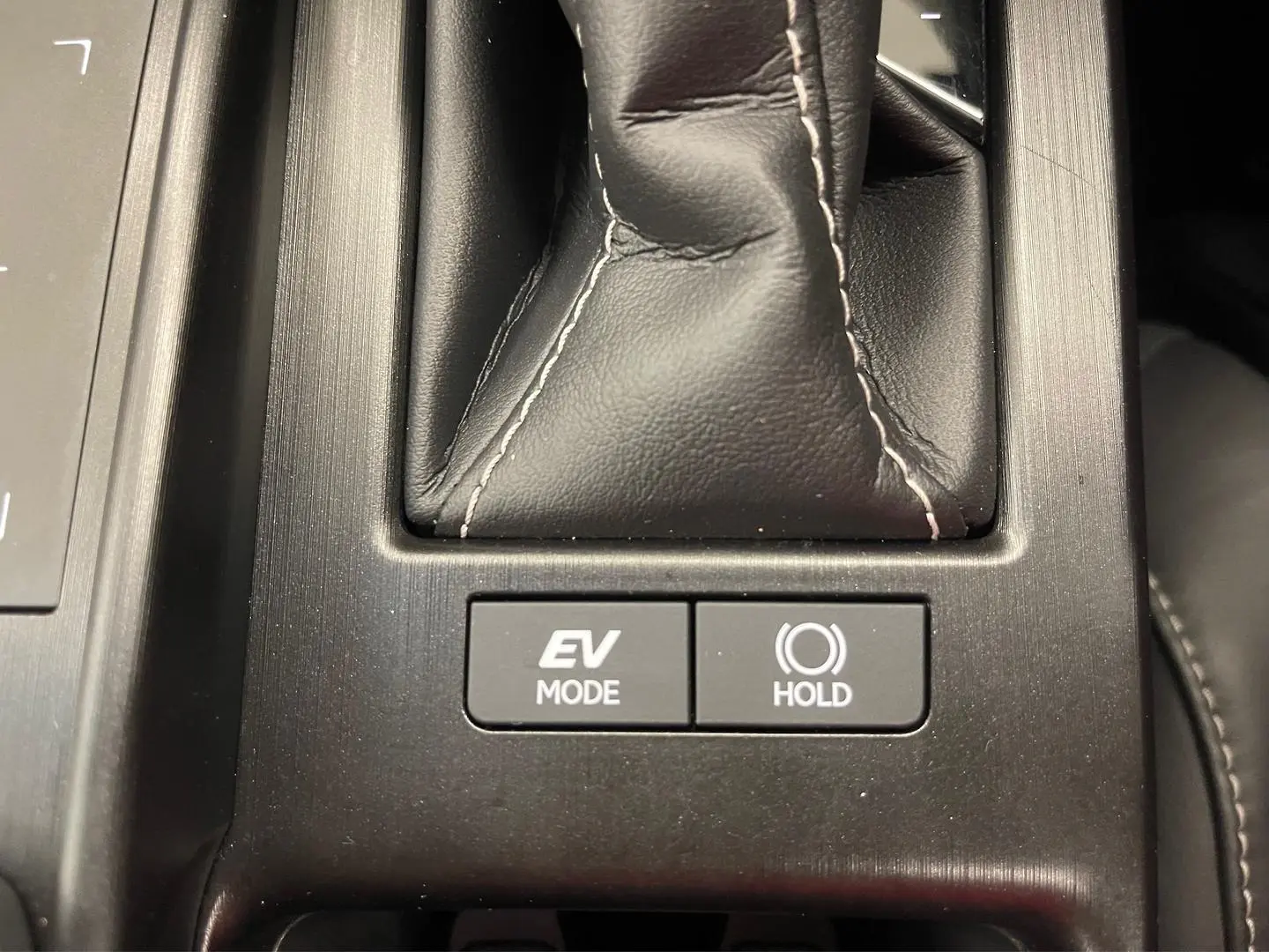 2021 Lexus ES Gallery Image 30