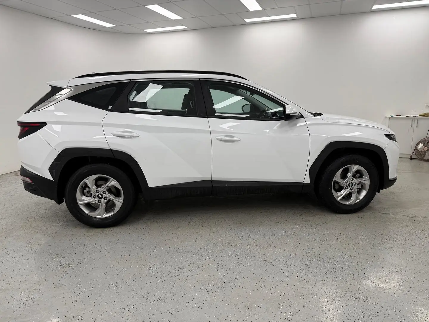 2023 Hyundai Tucson Gallery Image 2