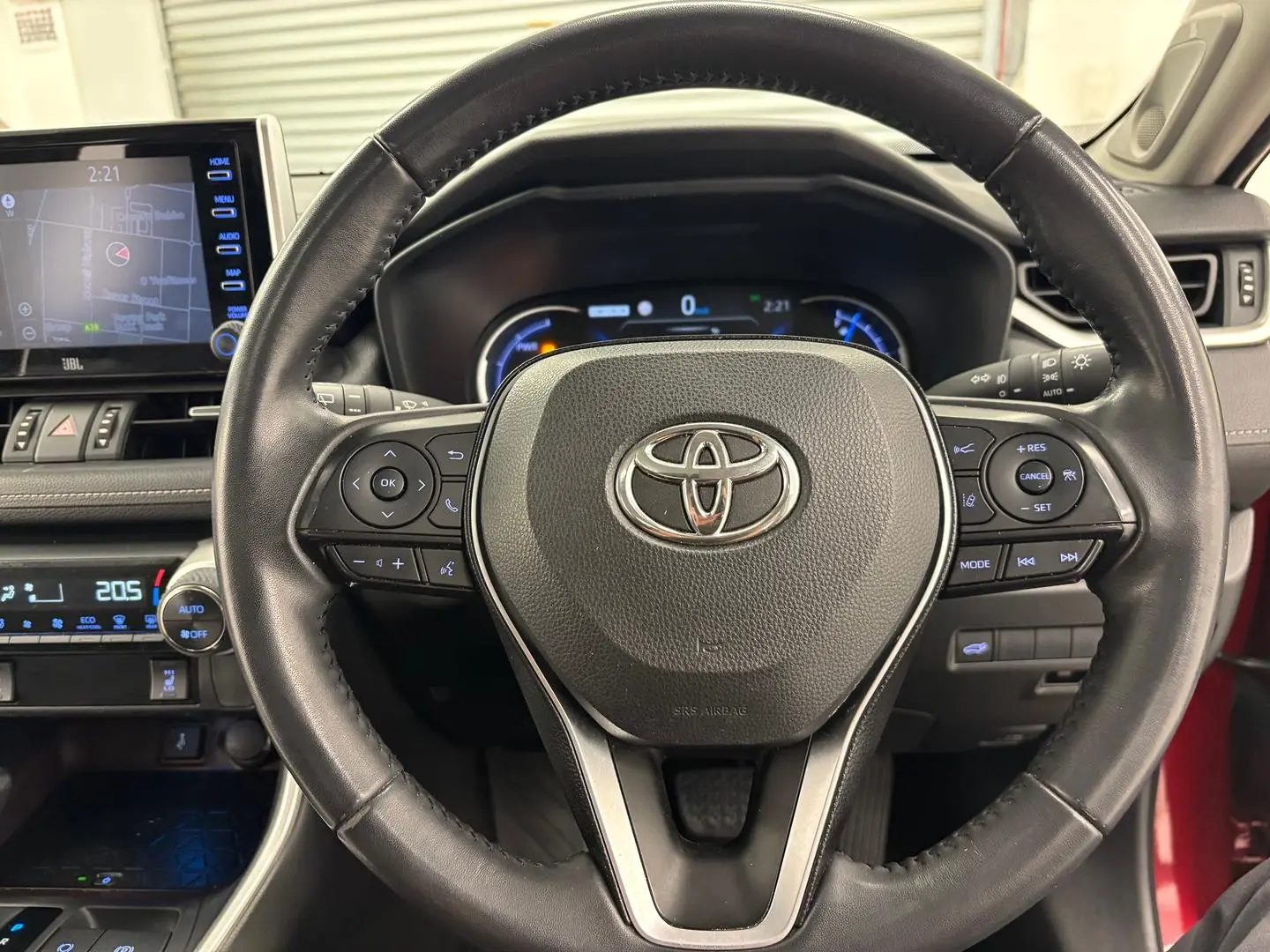 2020 Toyota RAV4 Gallery Image 27