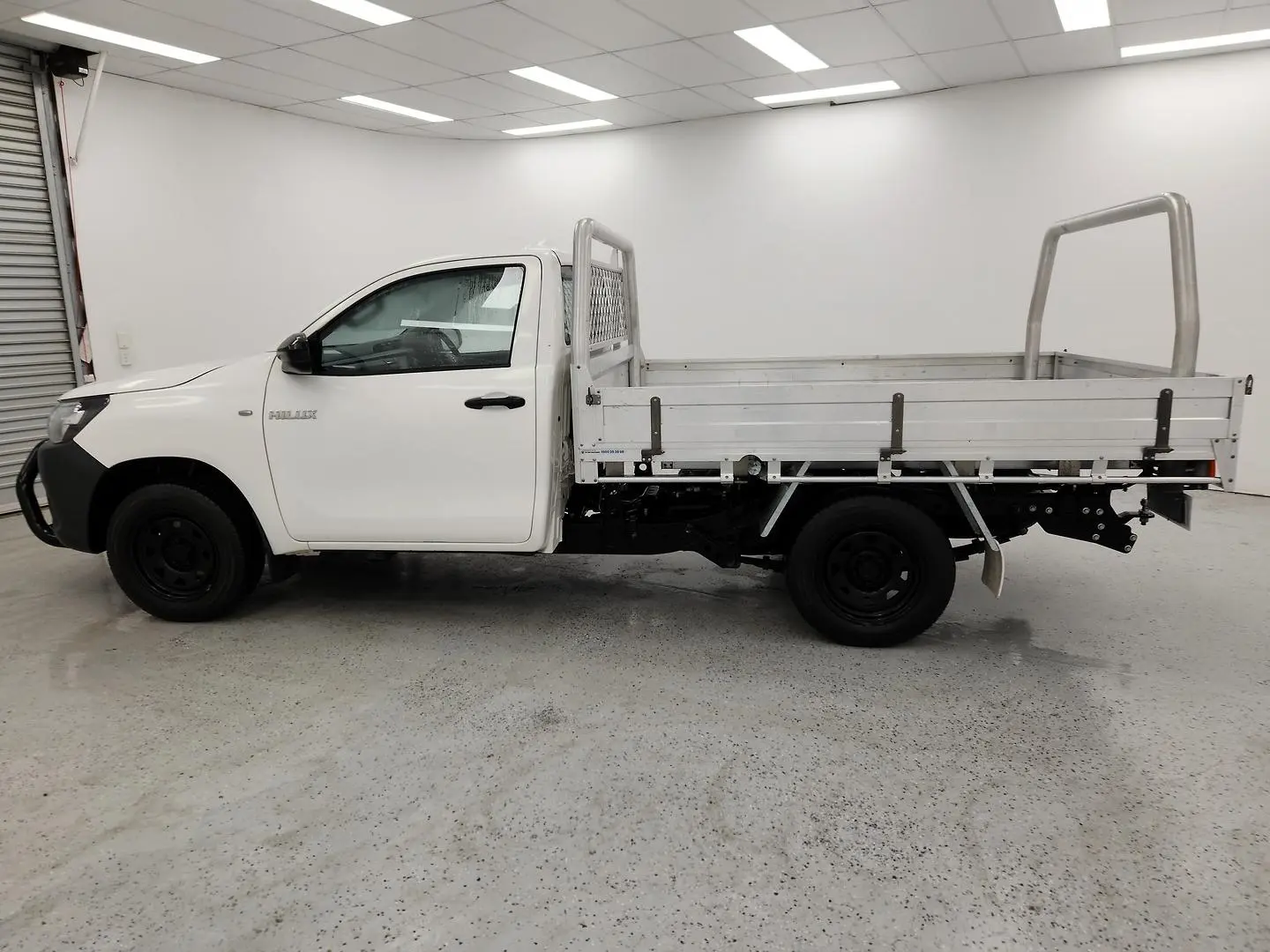 2022 Toyota Hilux Gallery Image 6