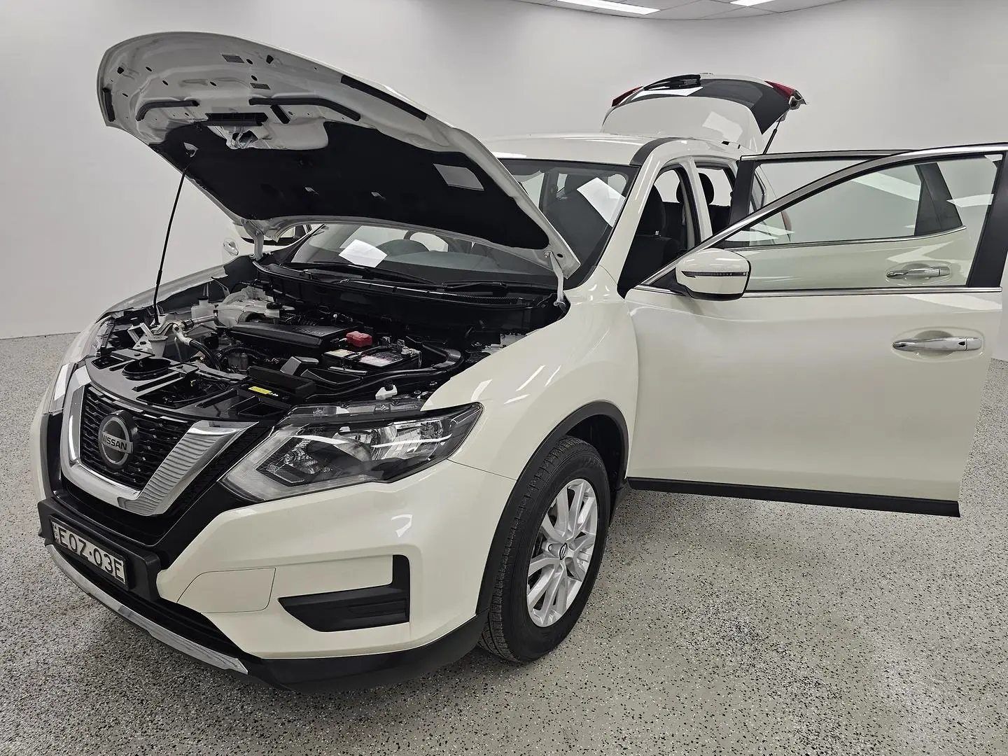 2021 Nissan X-TRAIL Gallery Image 8