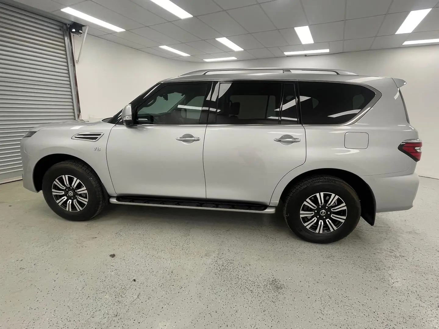 2020 Nissan Patrol Gallery Image 6