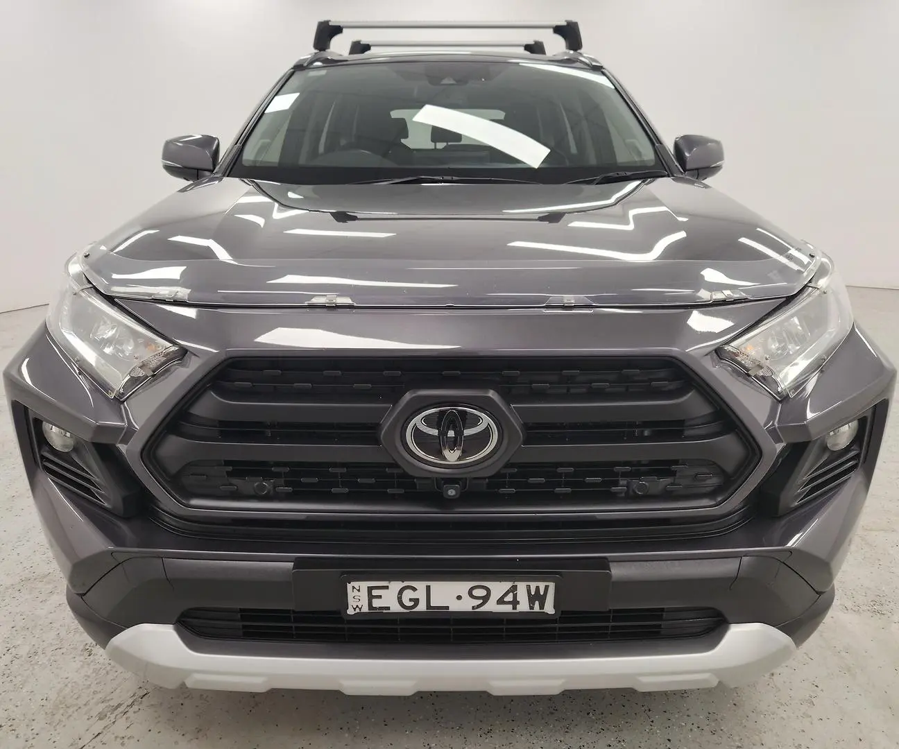 2019 Toyota RAV4 Gallery Image 36