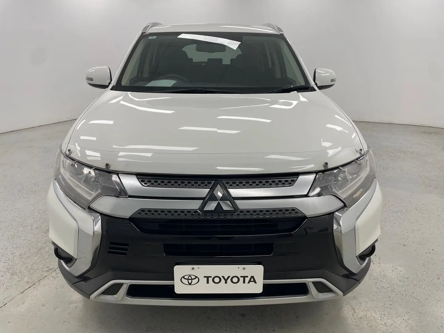 2019 Mitsubishi Outlander Gallery Image 38