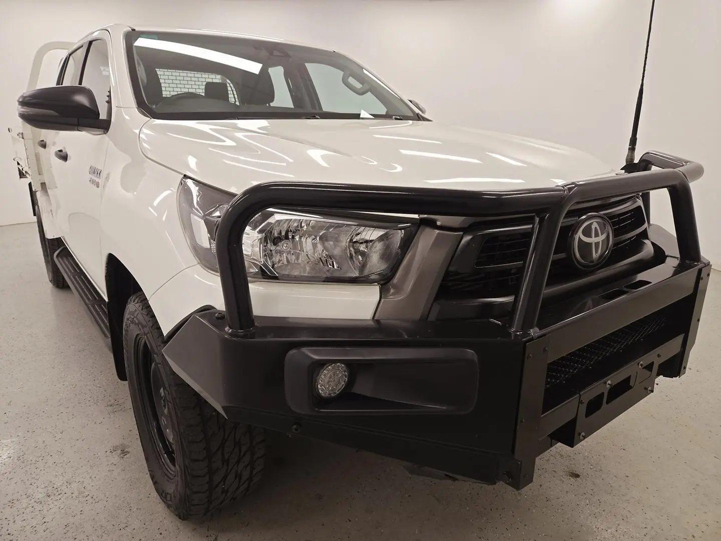 2022 Toyota Hilux Gallery Image 1