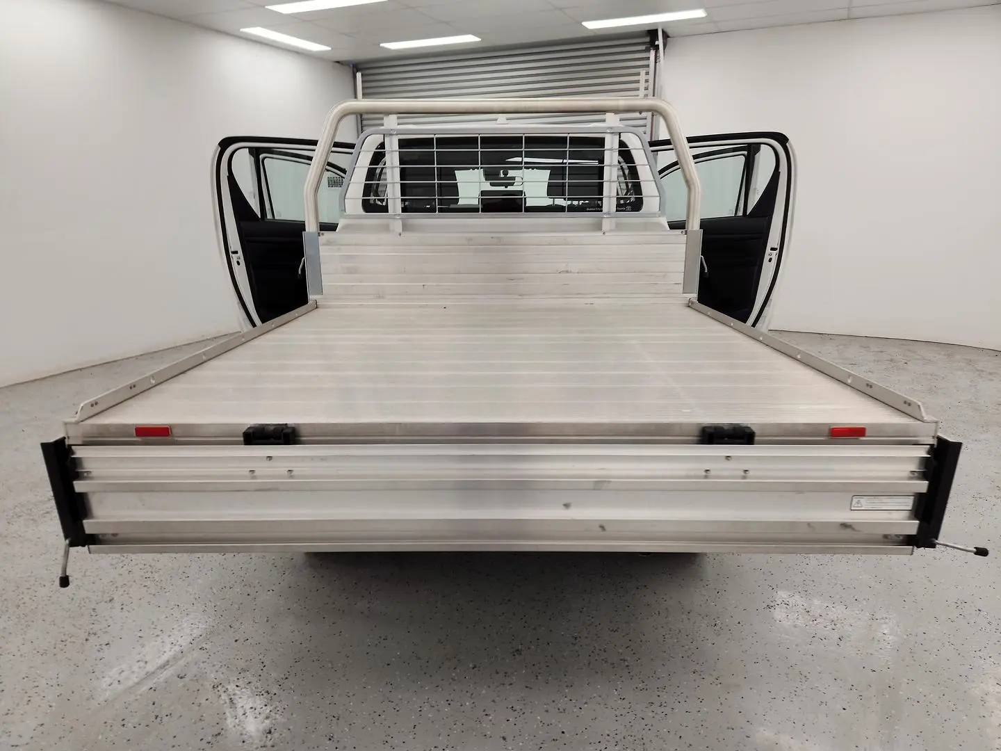 2021 Toyota Hilux Gallery Image 11