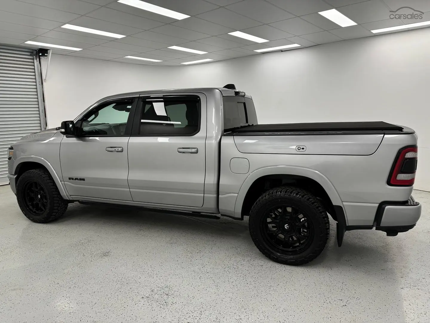 2023 RAM 1500 Image 4