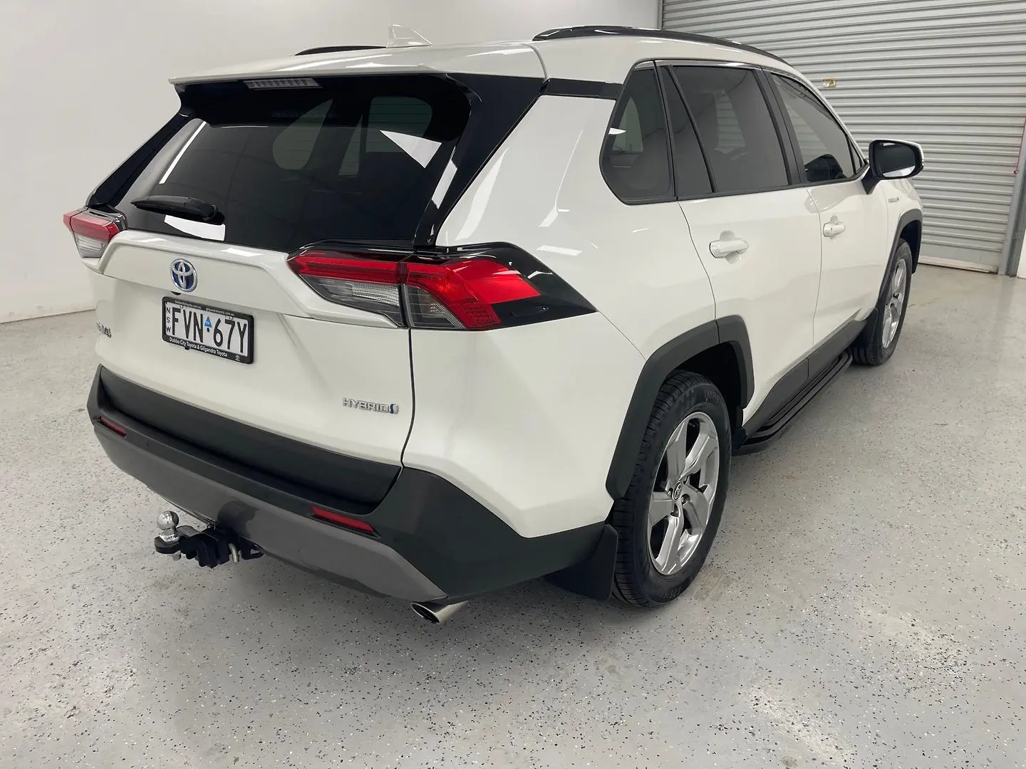 2021 Toyota RAV4 Gallery Image 3