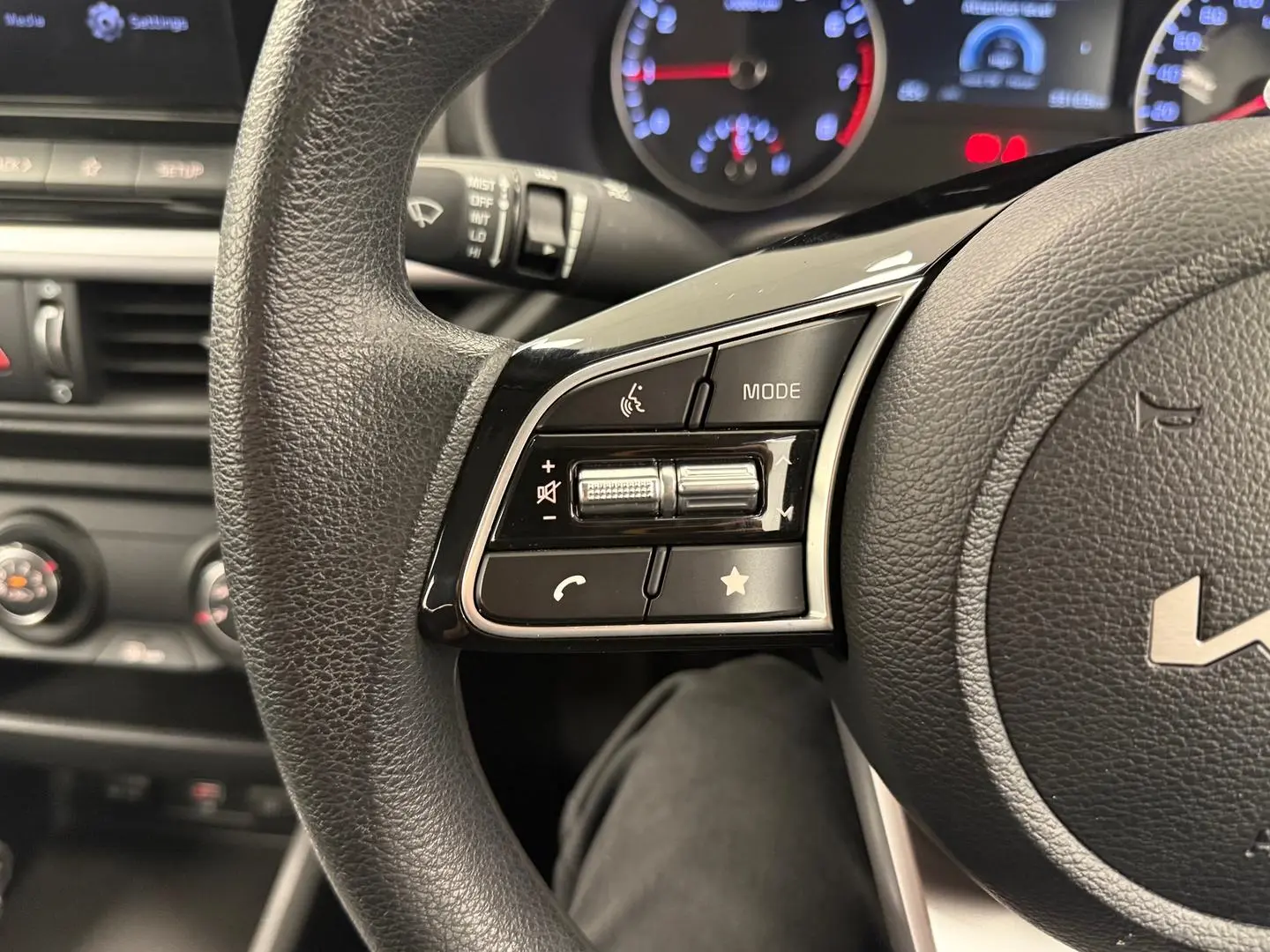 2024 Kia Cerato Gallery Image 24