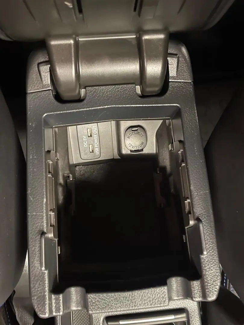 2017 Subaru Levorg Gallery Image 32