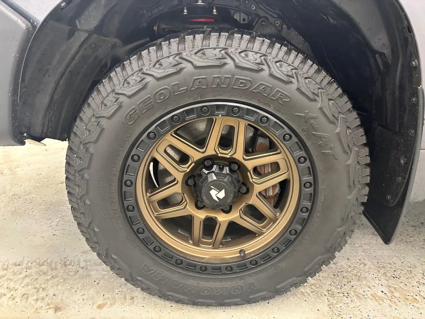 2015 Toyota Landcruiser Prado Gallery Image 16