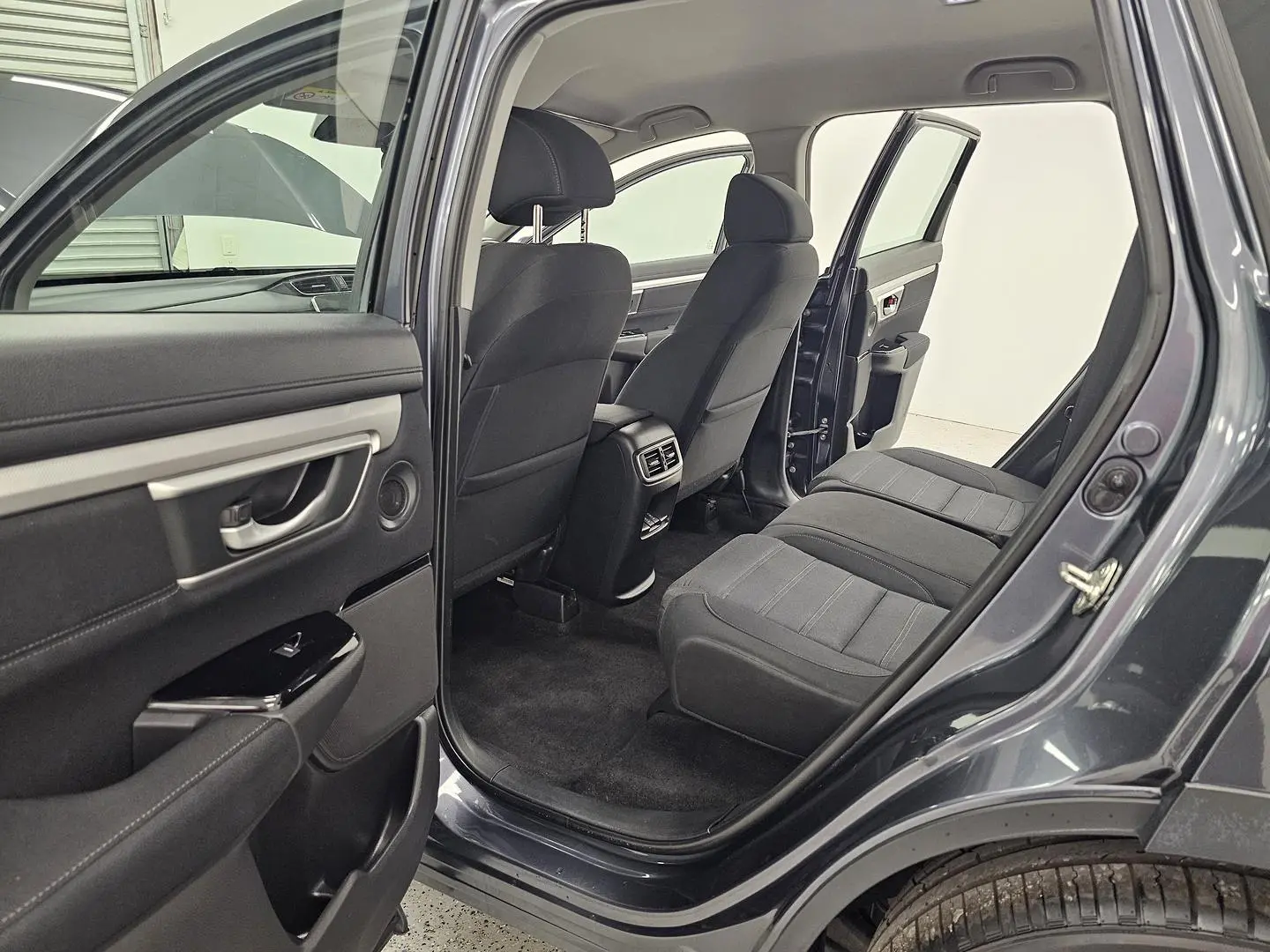 2023 Honda CR-V Gallery Image 13