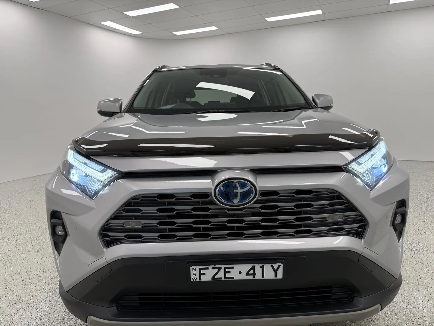 2023 Toyota RAV4 Gallery Image 35