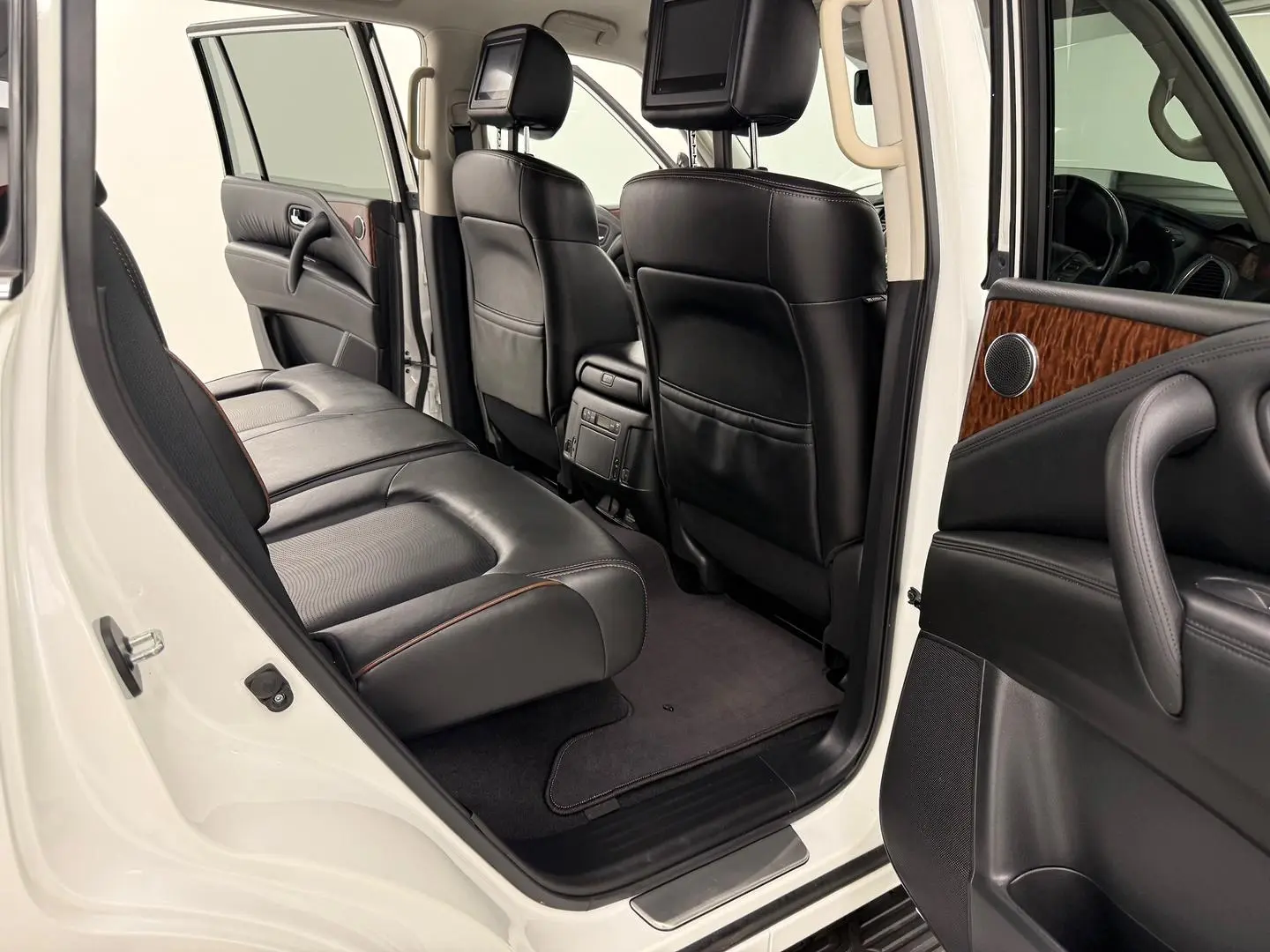 2020 Nissan Patrol Gallery Image 20