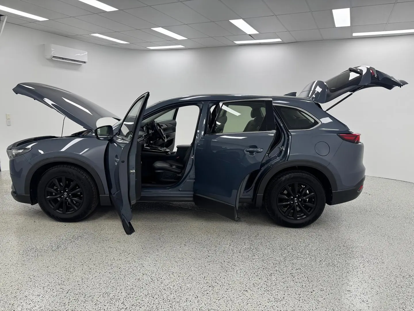 2021 Mazda CX-9 Gallery Image 11