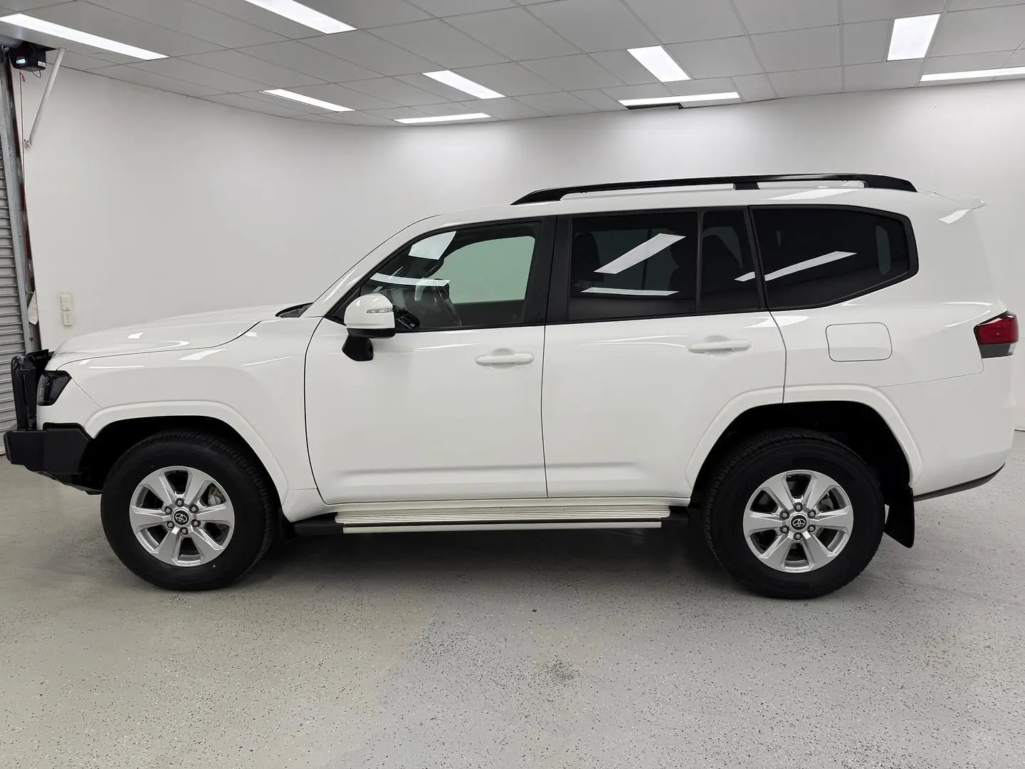 2024 Toyota Landcruiser Gallery Image 6