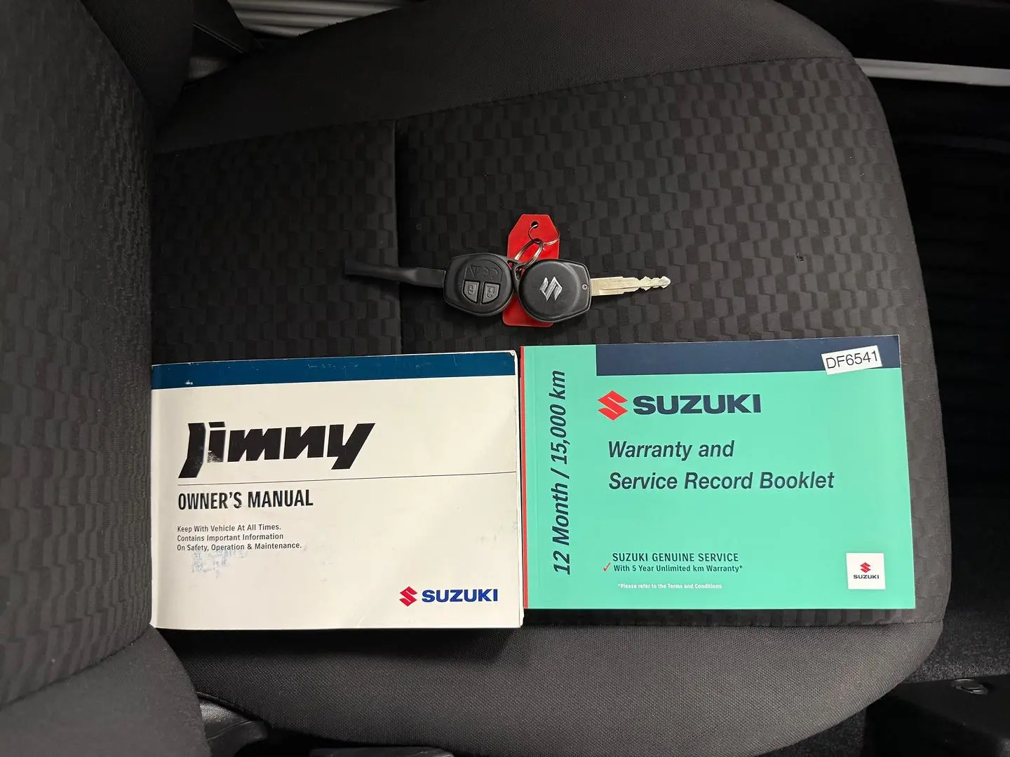 2023 Suzuki Jimny Gallery Image 30