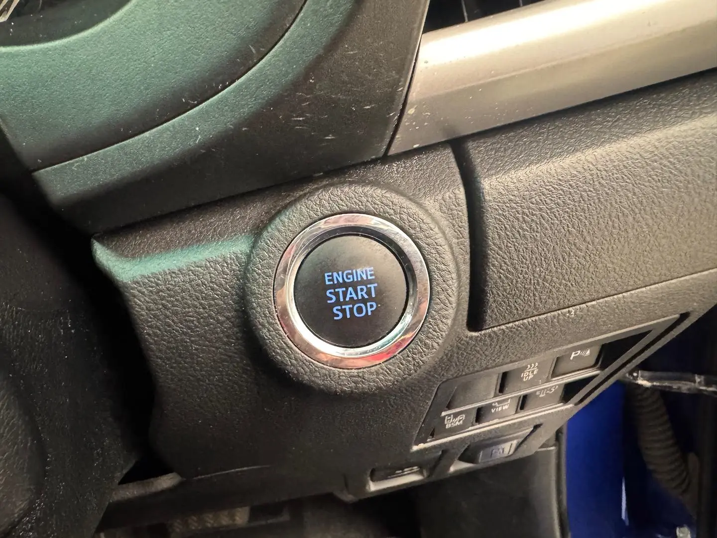 2023 Toyota Hilux Gallery Image 17