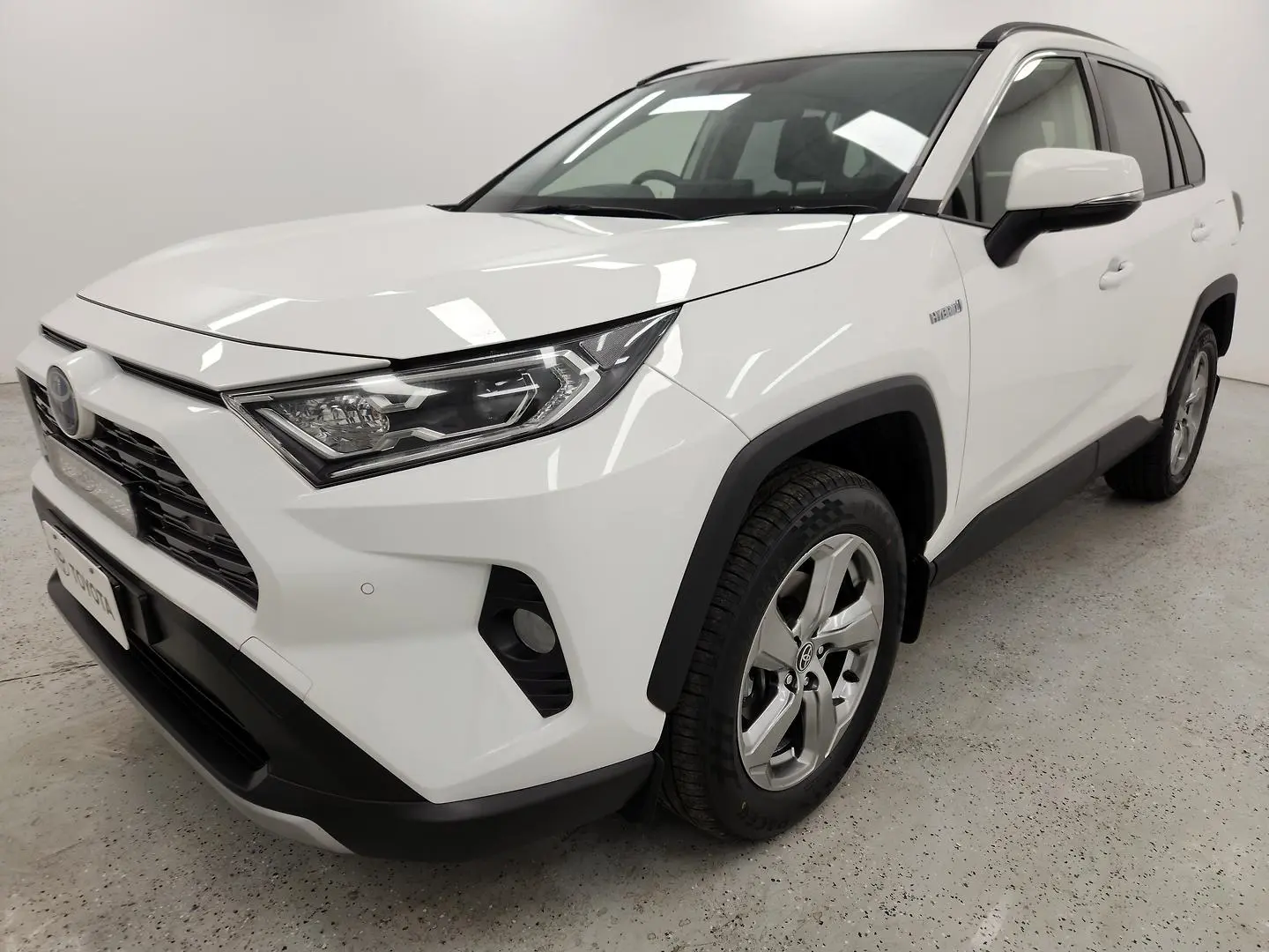 2020 Toyota RAV4 Gallery Image 7