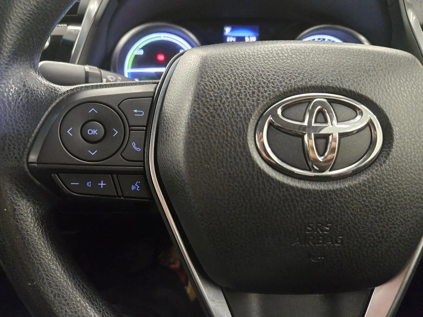 2020 Toyota Camry Gallery Image 27
