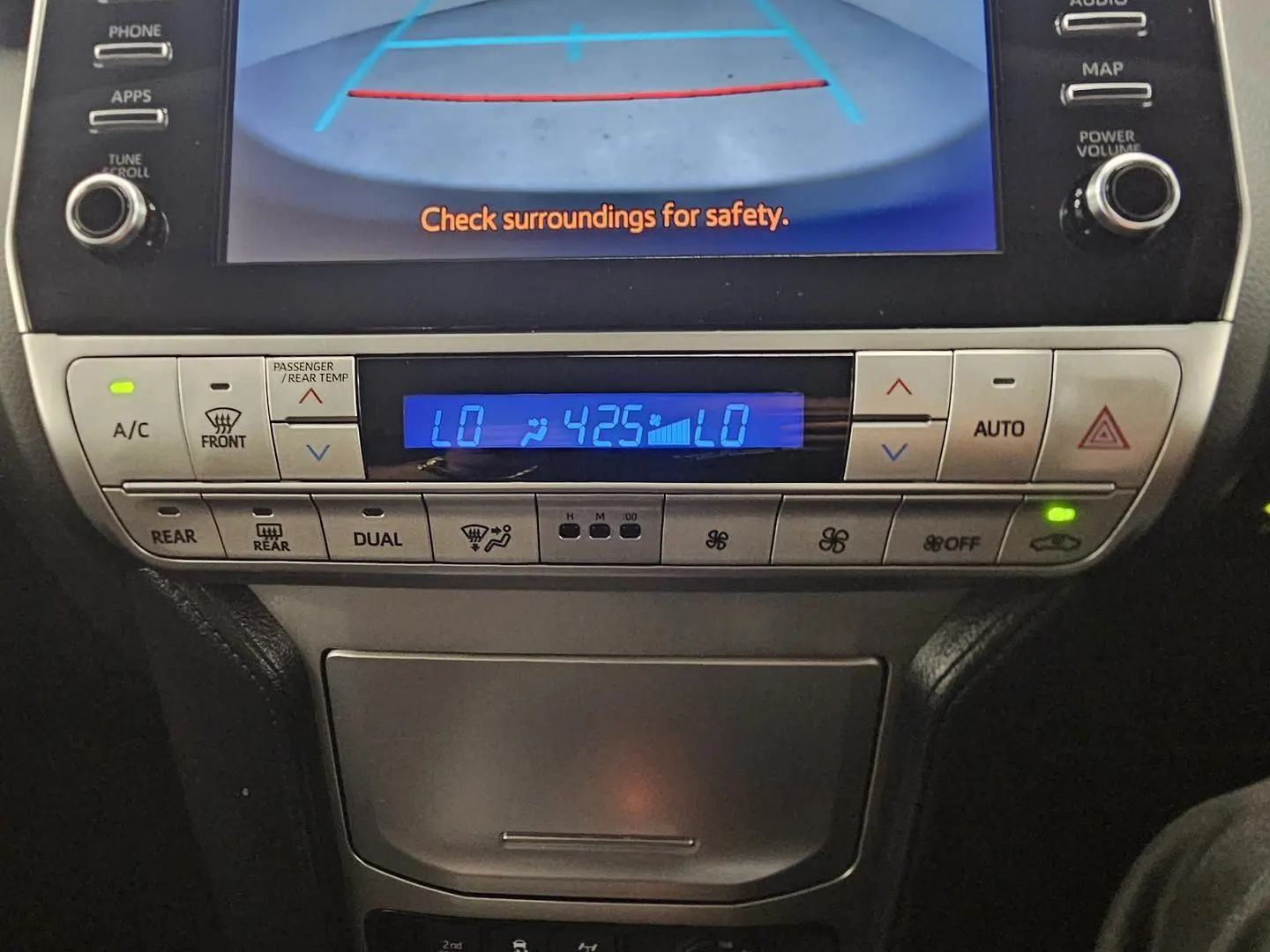 2021 Toyota Landcruiser Prado Gallery Image 35