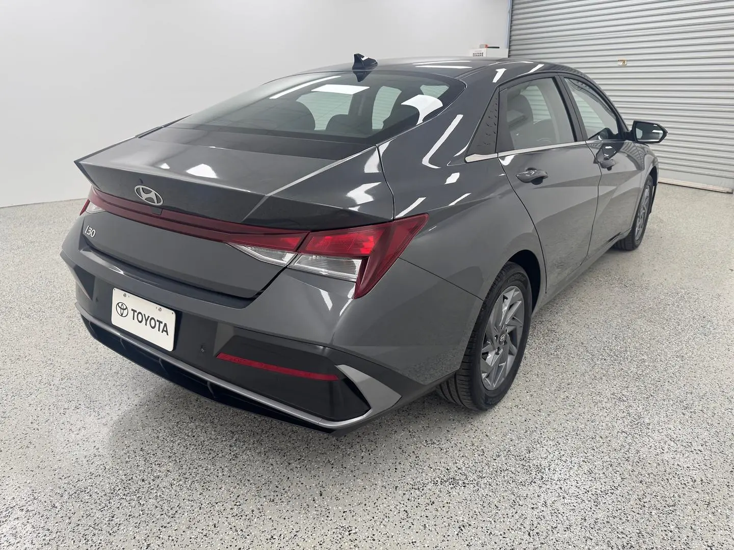 2024 Hyundai i30 Gallery Image 3