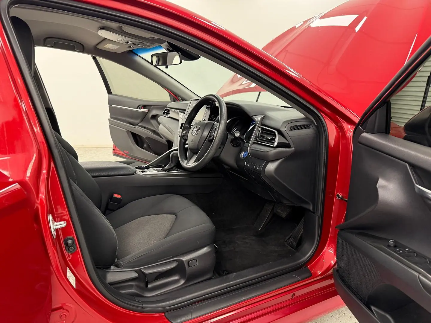 2022 Toyota Camry Gallery Image 15