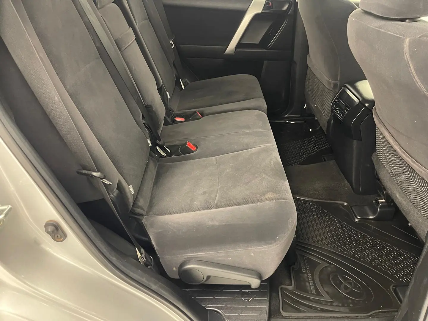 2017 Toyota Landcruiser Prado Gallery Image 20