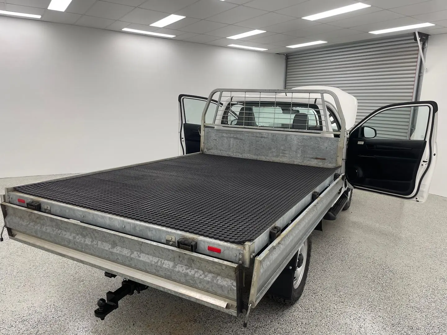 2020 Toyota Hilux Gallery Image 12