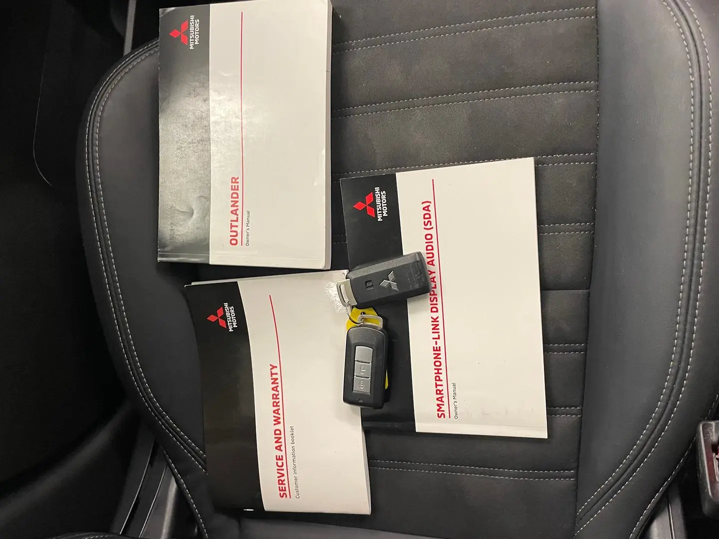 2019 Mitsubishi Outlander Gallery Image 37