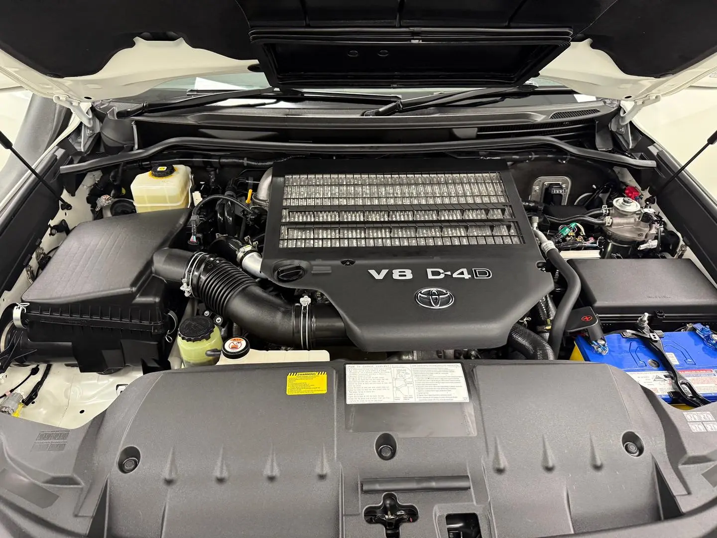 2021 Toyota Landcruiser Gallery Image 22