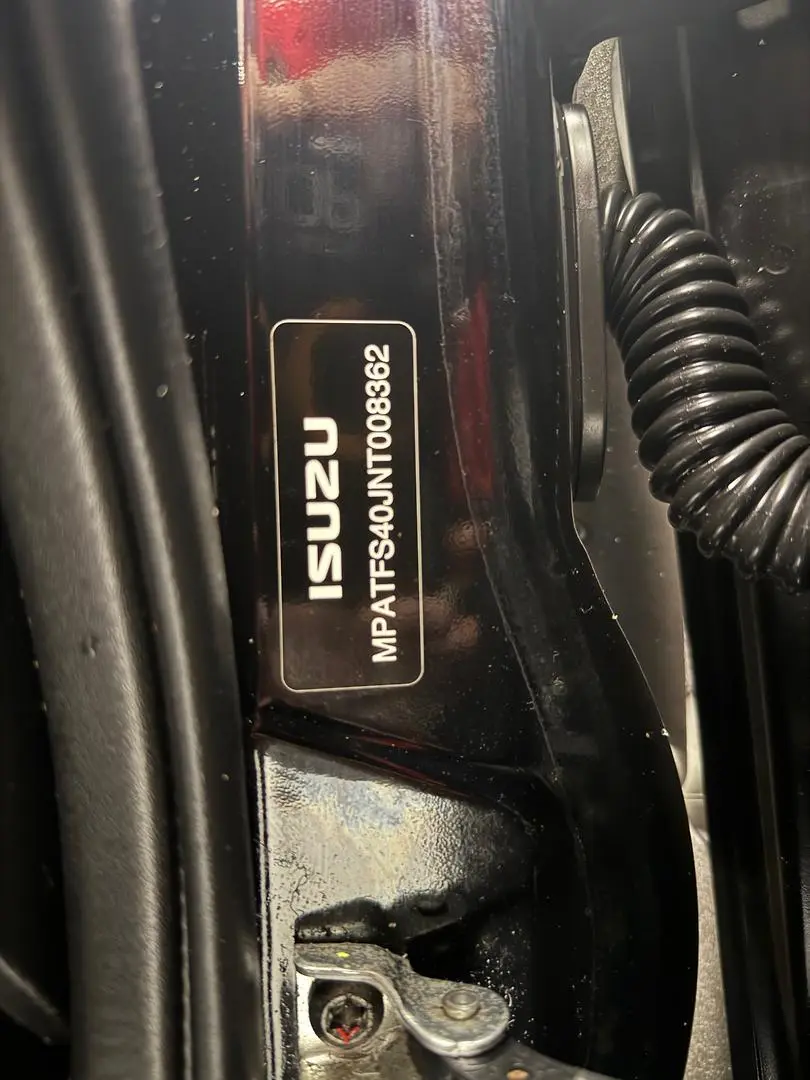 2022 Isuzu D-MAX Gallery Image 21
