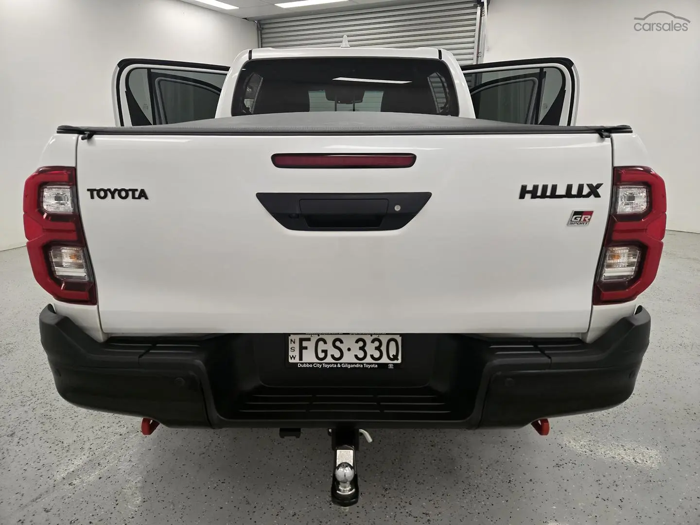 2024 Toyota Hilux Image 11