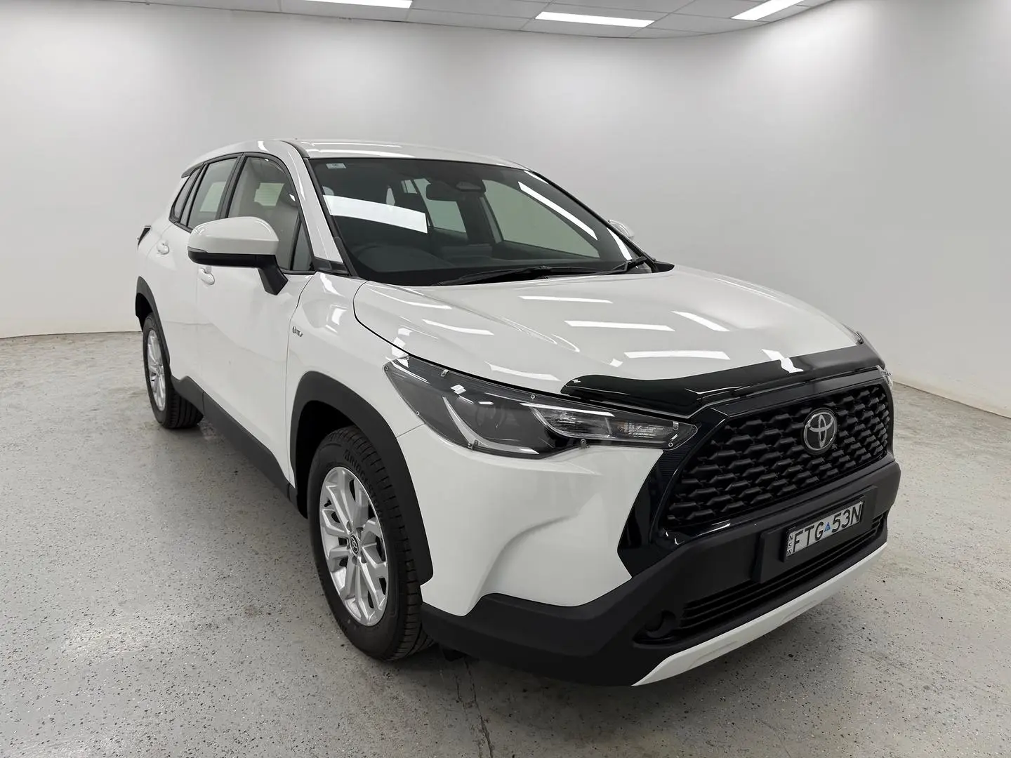 2025 Toyota Corolla Cross Gallery Image 1
