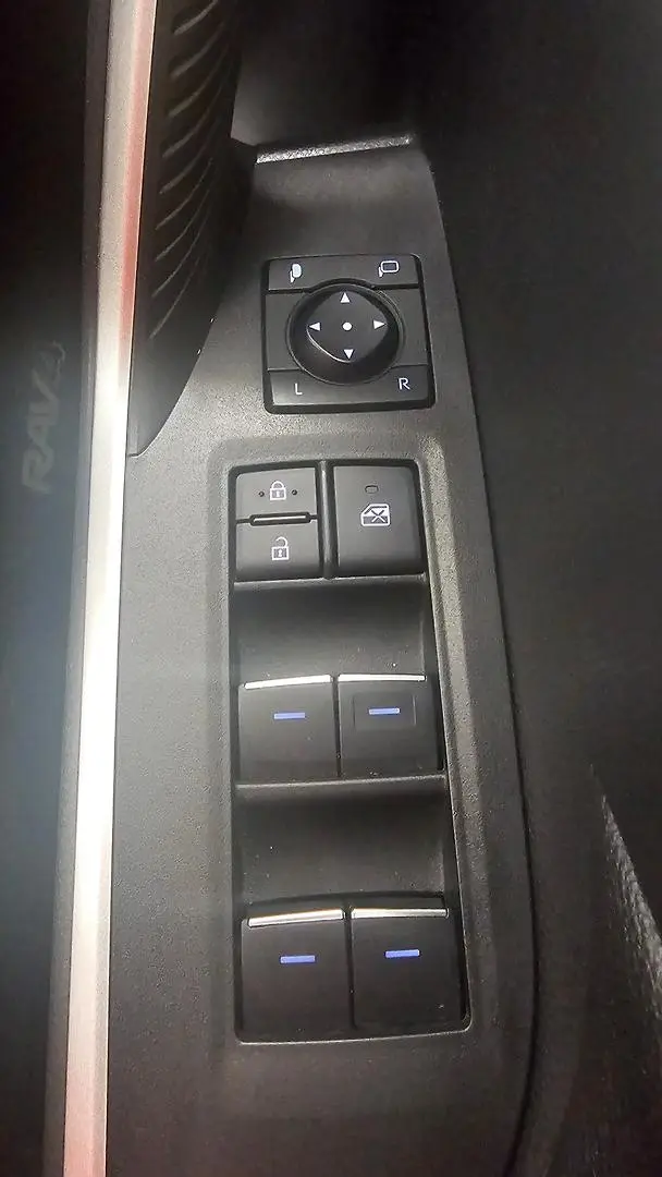 2023 Toyota RAV4 Gallery Image 40