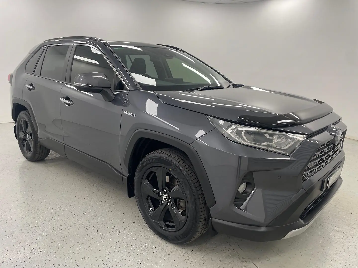 2020 Toyota Rav4 Gallery Image 1