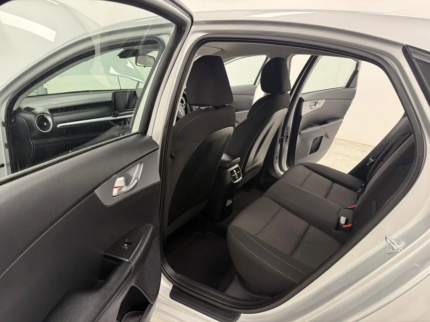 2024 Kia Cerato Gallery Image 11