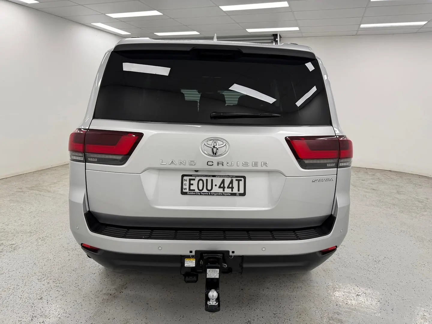 2022 Toyota Landcruiser Gallery Image 4