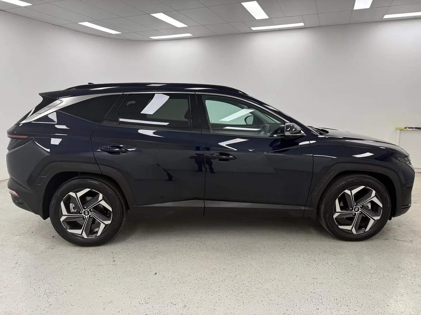 2024 Hyundai Tucson Gallery Image 2